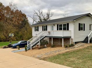 945 Roaring Fork Rd, Greeneville, TN 37745