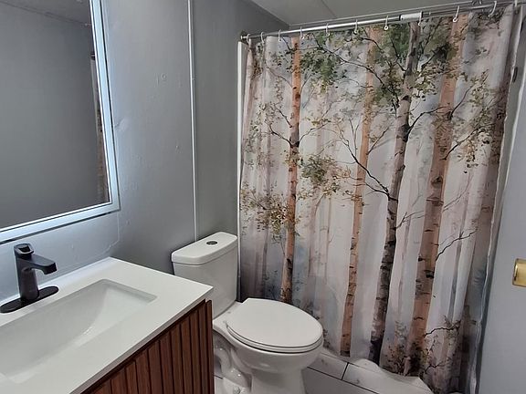 4th image of 108 Lake Villa Rd #35