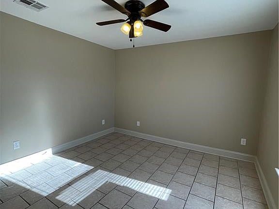 3rd image of 2860-62 Law St