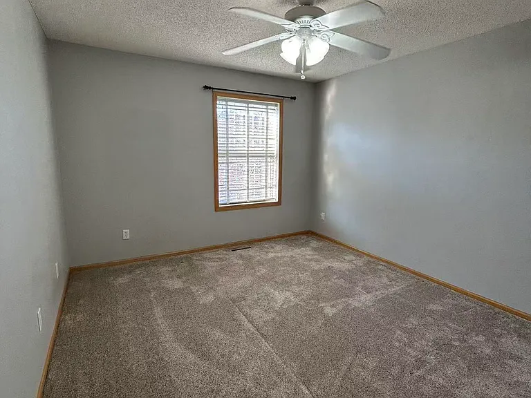 13700 54th Ave N #401 — Photo 14
