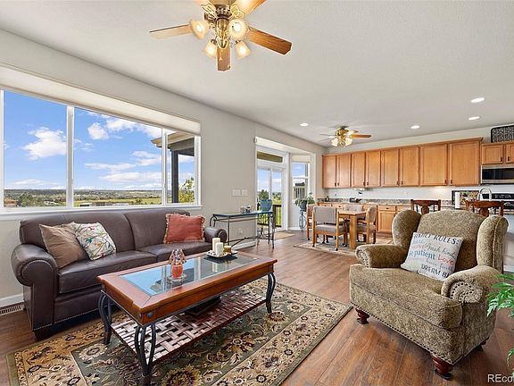 5th image of 11690 Yellow Daisy Drive