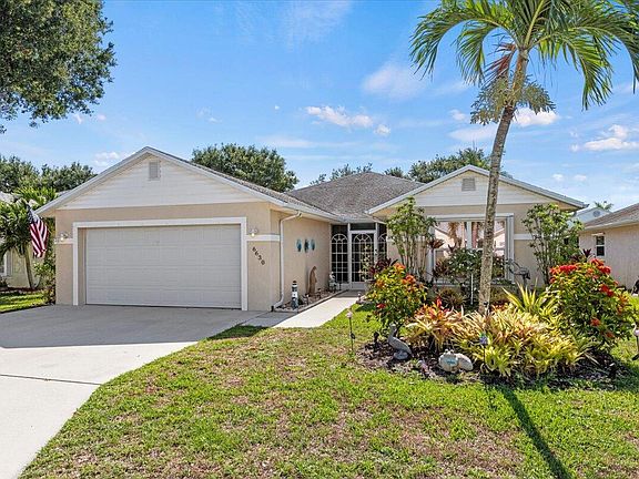 2nd image of 6630 Gaviota