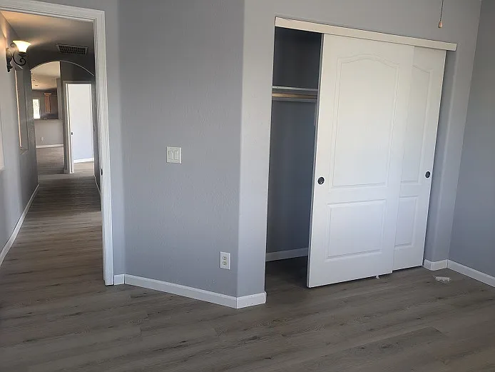 1206 W Prior Ave — Photo 22