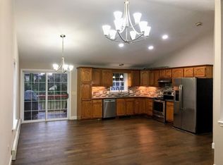 17A Epworth St, Worcester, MA 01610