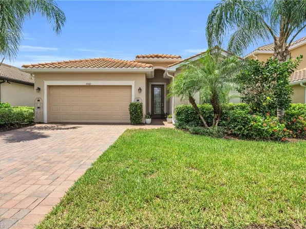 2061 Hamlin St, Naples, FL 34120