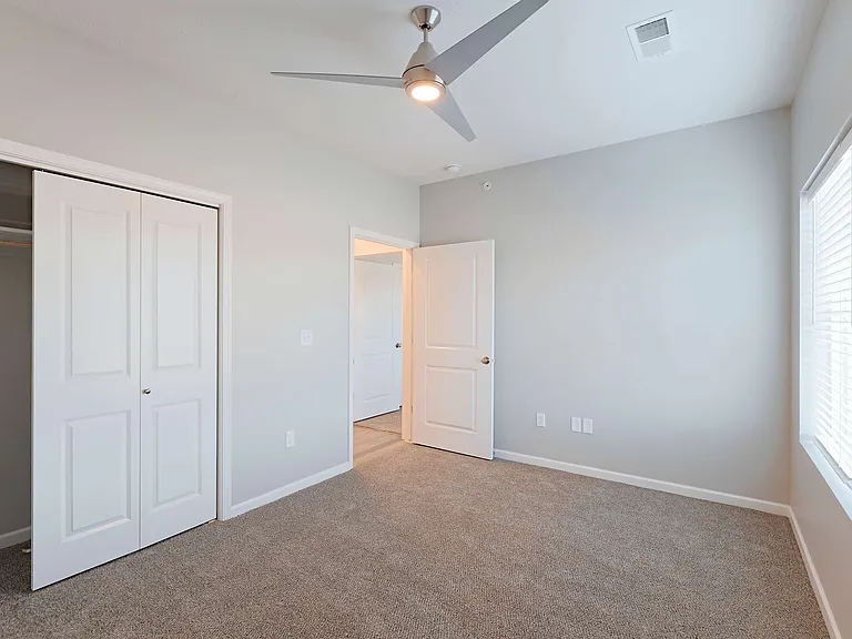 Trailview Apartments at Pioneers Park — Photo 58