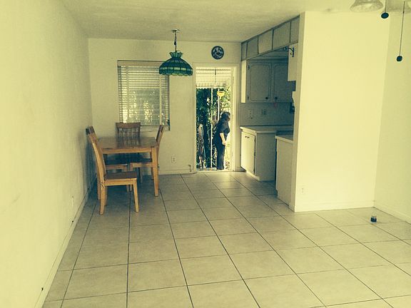 3rd image of 2312 Van Buren St APT 8