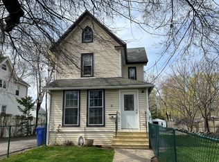 21 Saint John St, Norwalk, CT 06855