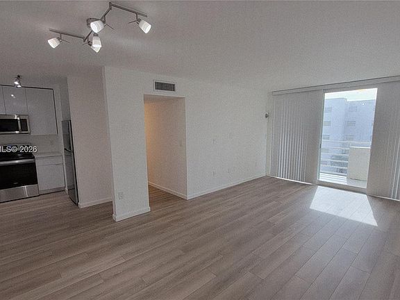 5th image of 8050 NW 8th St #1407