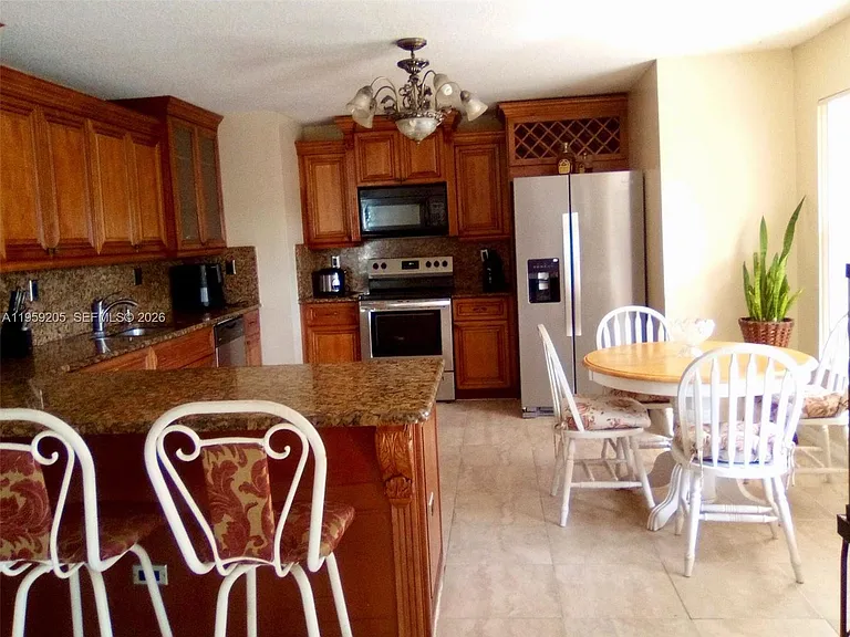15288 SW 169th Ln — Photo 6