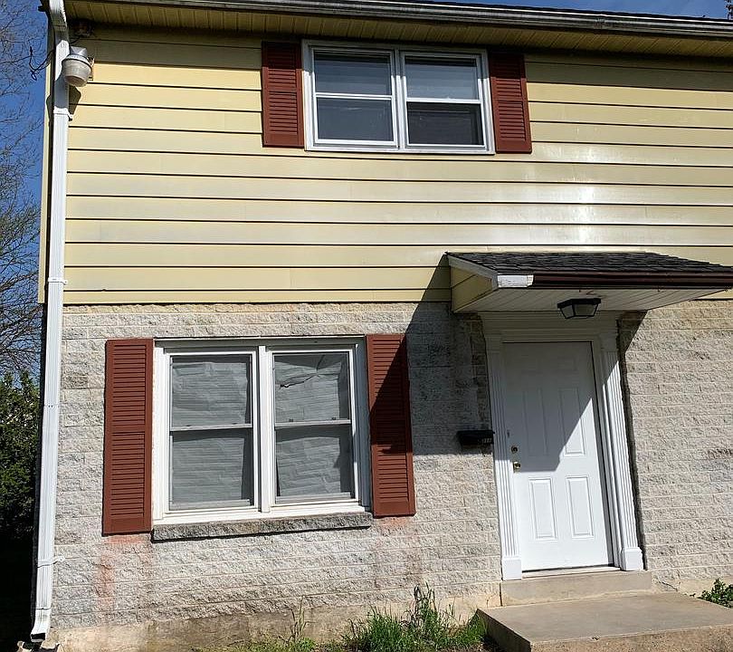 1st image of 203 E Penn Ave #211