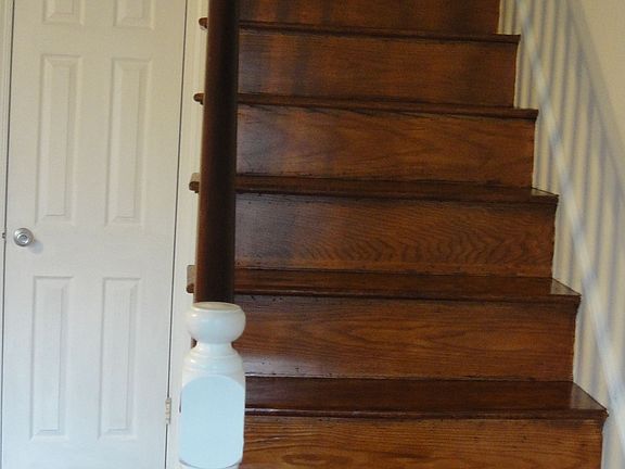 Stairway to 2nd Floor
