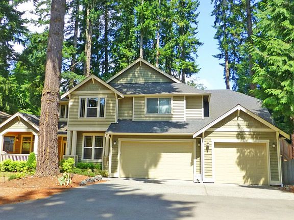 4th image of 18520 26th Ave NE