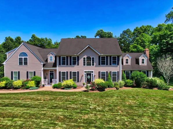 28 Schaeffer Road, Bethany, CT 06524