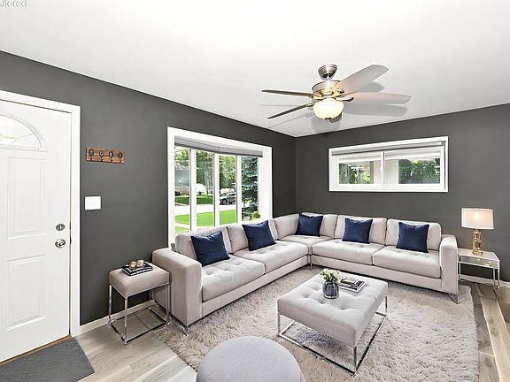 3rd image of 4551 S 50th STREET