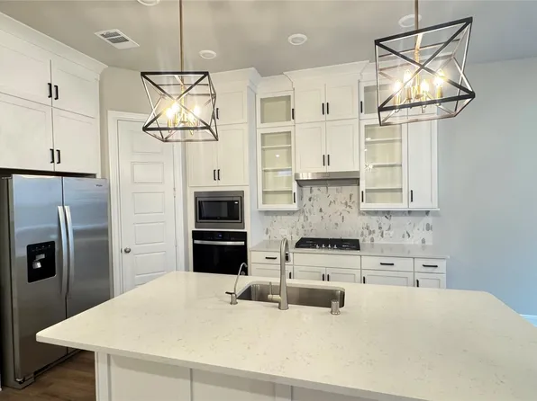 3010 Moonlit Mesa Dr, Houston, TX 77063