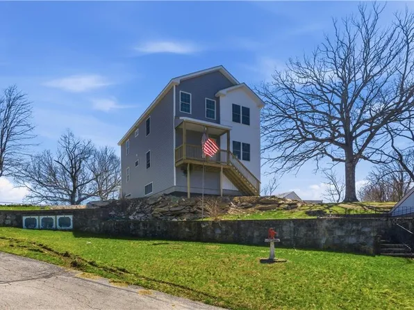 34 Vine St, West Warwick, RI 02893