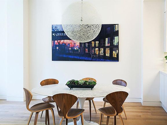 3rd image of 34 W 17th St #Penthouse