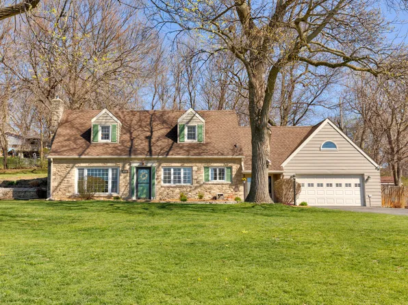 4788 Parkridge Ave, Pleasant Hill, IA 50327