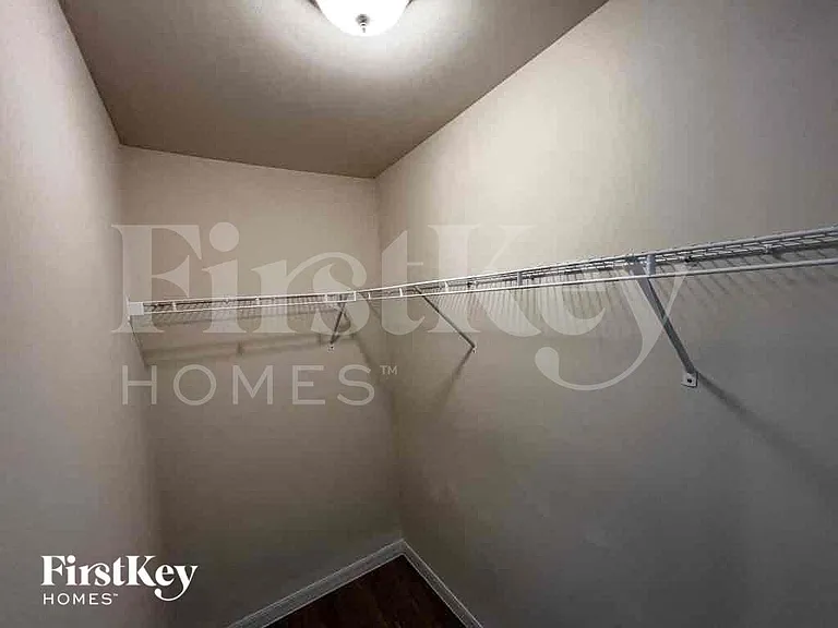 1005 NW 13th Ave — Photo 13