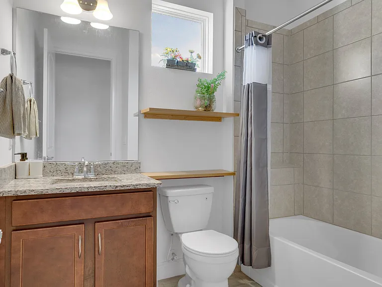 5092 Twin Lakes Blvd — Photo 22
