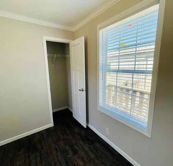 9477 Lansdowne Rd — Photo 12