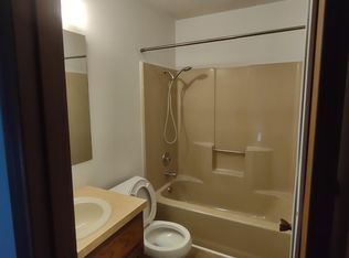 3035 W Roxbury St #3035, Springfield, MO 65807