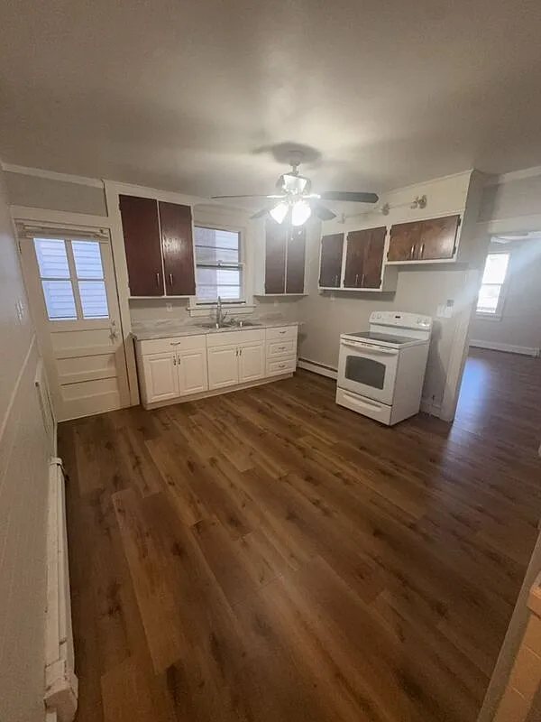 532 Alder St — Photo 1