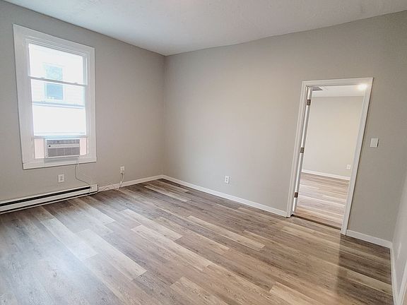 2nd image of 1114 Bedford Ave #2