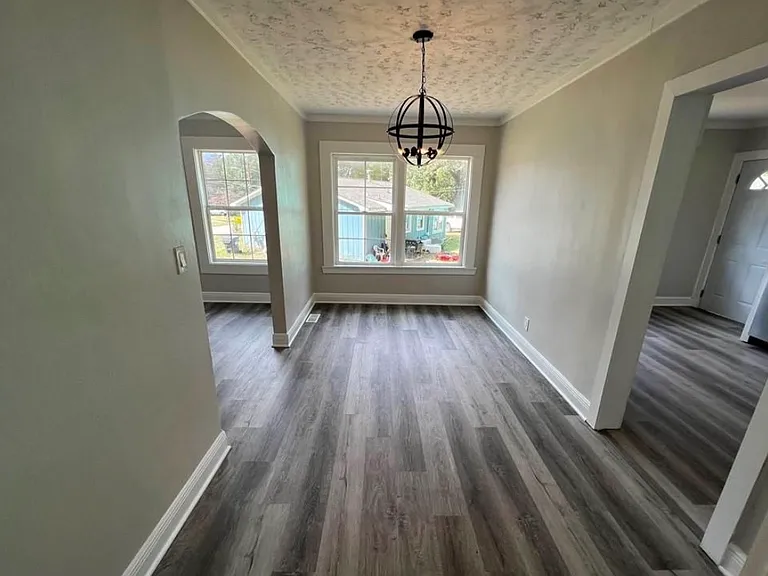 1891 Connally Dr — Photo 8