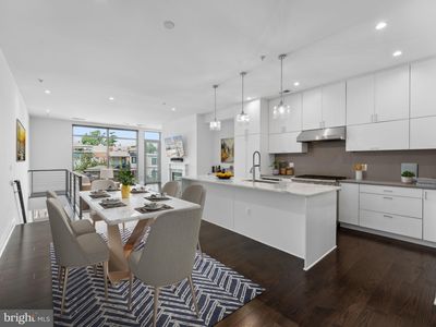 624 8th St NE APT 201, Washington, DC, 20002