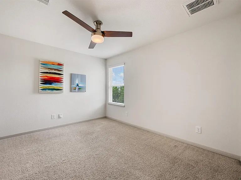 1116 La Conterra Blvd — Photo 35