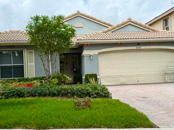 4342 Onega Circle, West Palm Beach, FL 33409