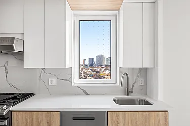 Rented by Polaris Property Group