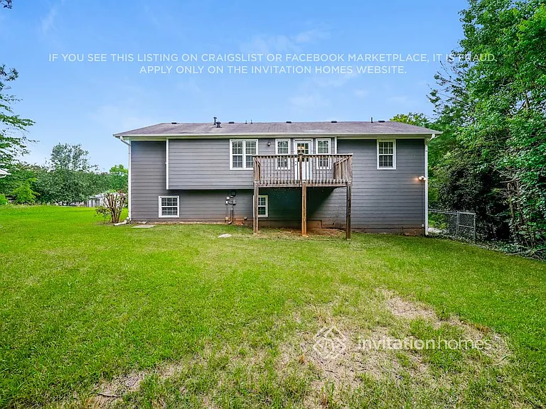 734 Shoreline Trl SE — Photo 17