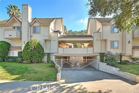 243 Monterey Rd #B Photo 1