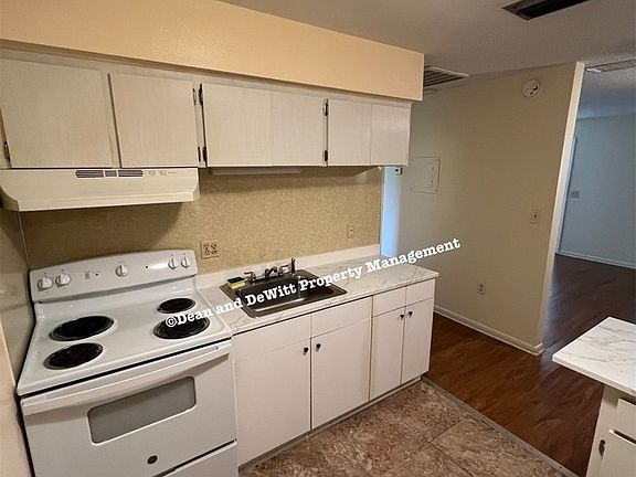 4th image of 4251 45th St N APT B