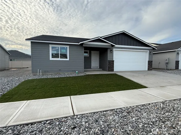 62 Salmon Drive, Wenatchee, WA 98801