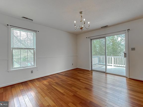 5th image of 23241 Oak Hill Ln