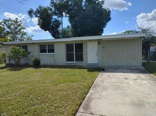 1333 Warrington Way, Tampa, FL 33619