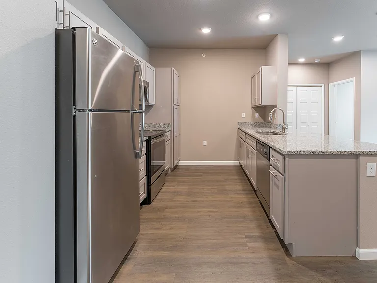 Coryell Commons — Photo 98