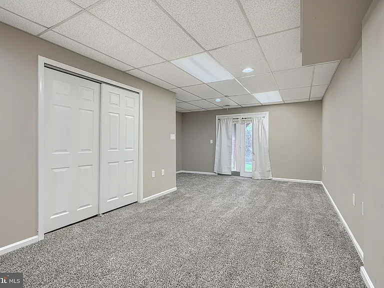 2332 Darby Ct — Photo 19