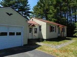 5 Edgewood Rd, Springfield, VT 05156