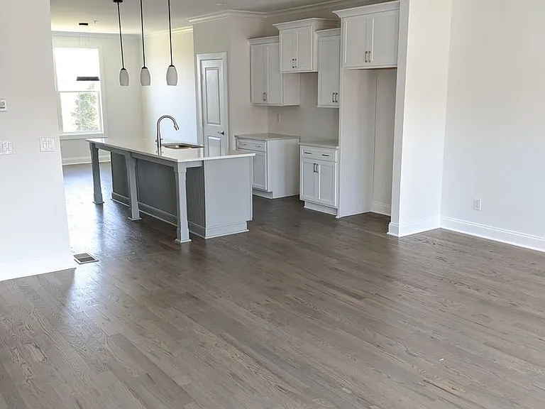 2110 Rocky Fork Rd — Photo 3