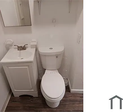 472 Park Ave #4 — Photo 6