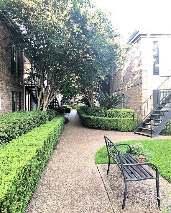 1st image of 6410 Del Monte Dr APT 102