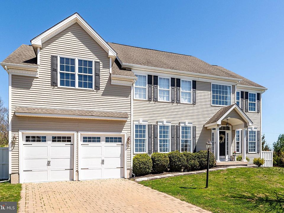 1st image of 309 Fawn Ln