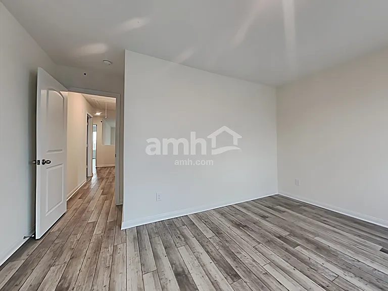 1211 Treeta Trl — Photo 19