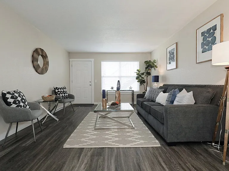 Bennett Pointe — Photo 7