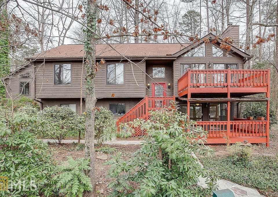 1st image of 8733 Lake Dr